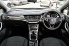 2017-vauxhall-astra-10i-turbo-design-ssecotec-hatchback-small-3