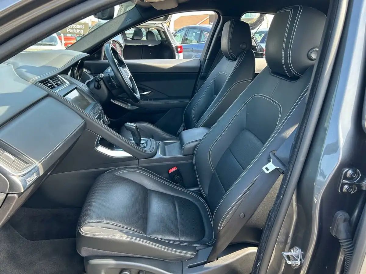 2019-jaguar-e-pace-20-i4-r-dynamic-s-200ps-big-31