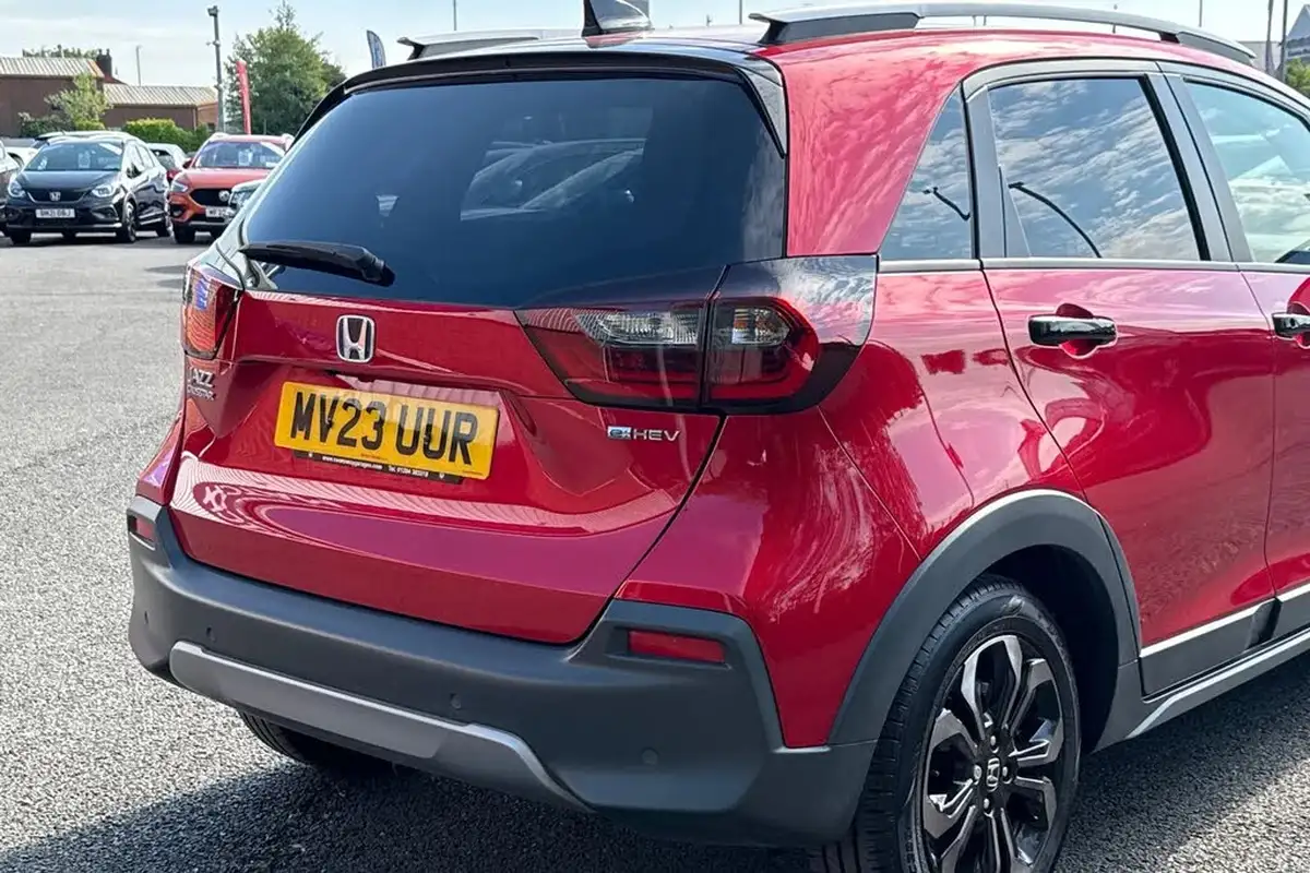 2023-honda-jazz-15-i-mmd-crosstar-advance-big-8