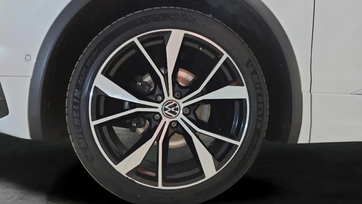 2022-volkswagen-tiguan-15-tsi-r-line-big-31