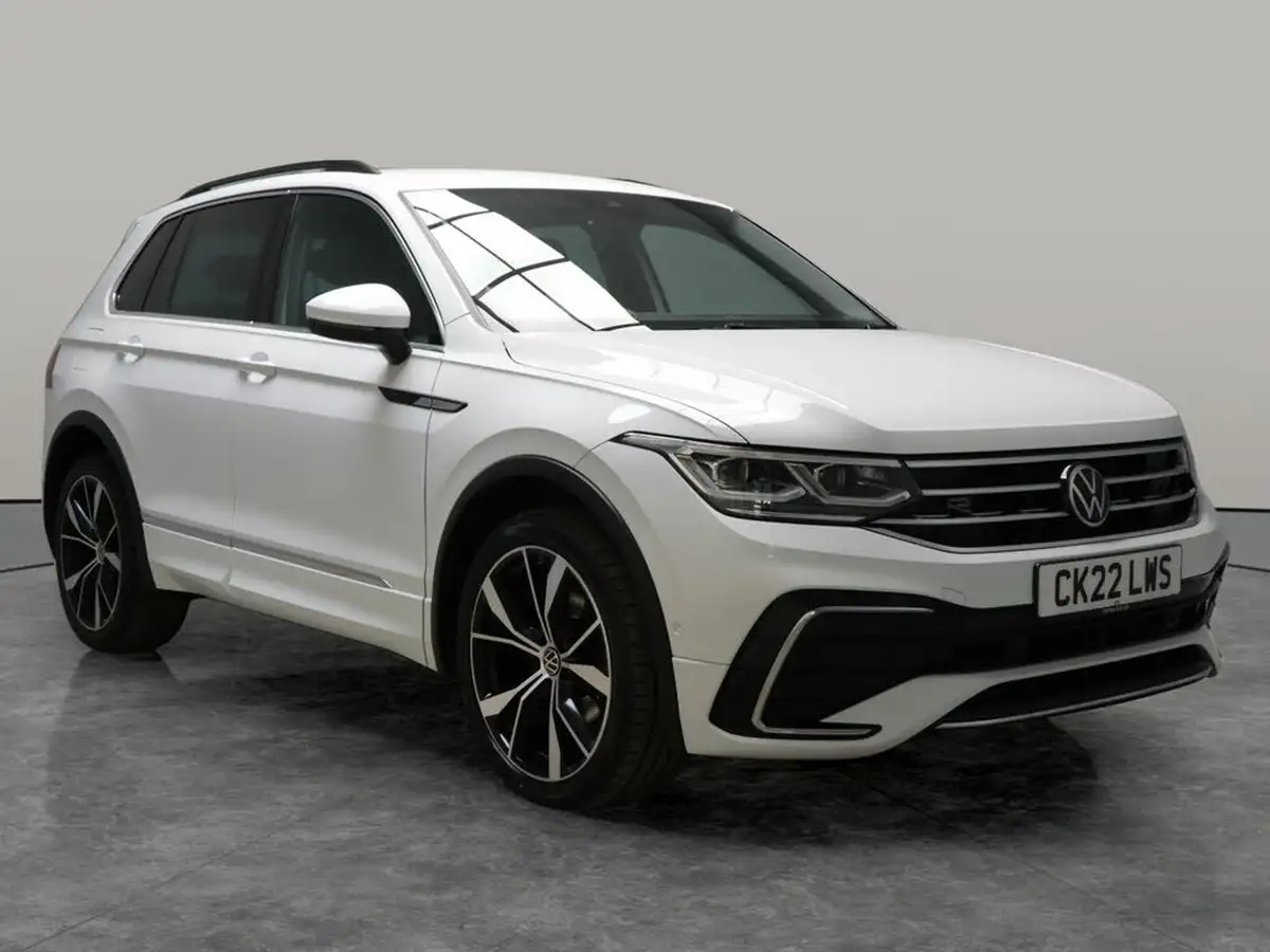 2022-volkswagen-tiguan-15-tsi-r-line-big-7