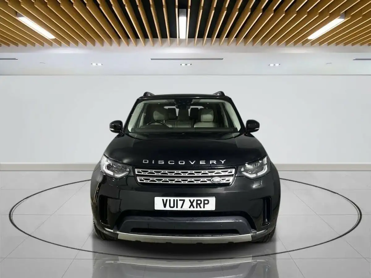 2017-land-rover-discovery-20sd4-hse-240ps-awd-station-wagon-5d-auto-big-1
