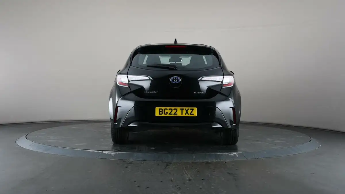 2022-toyota-corolla-18-vvt-i-icon-120bhp-trk-hatchback-5d-big-31