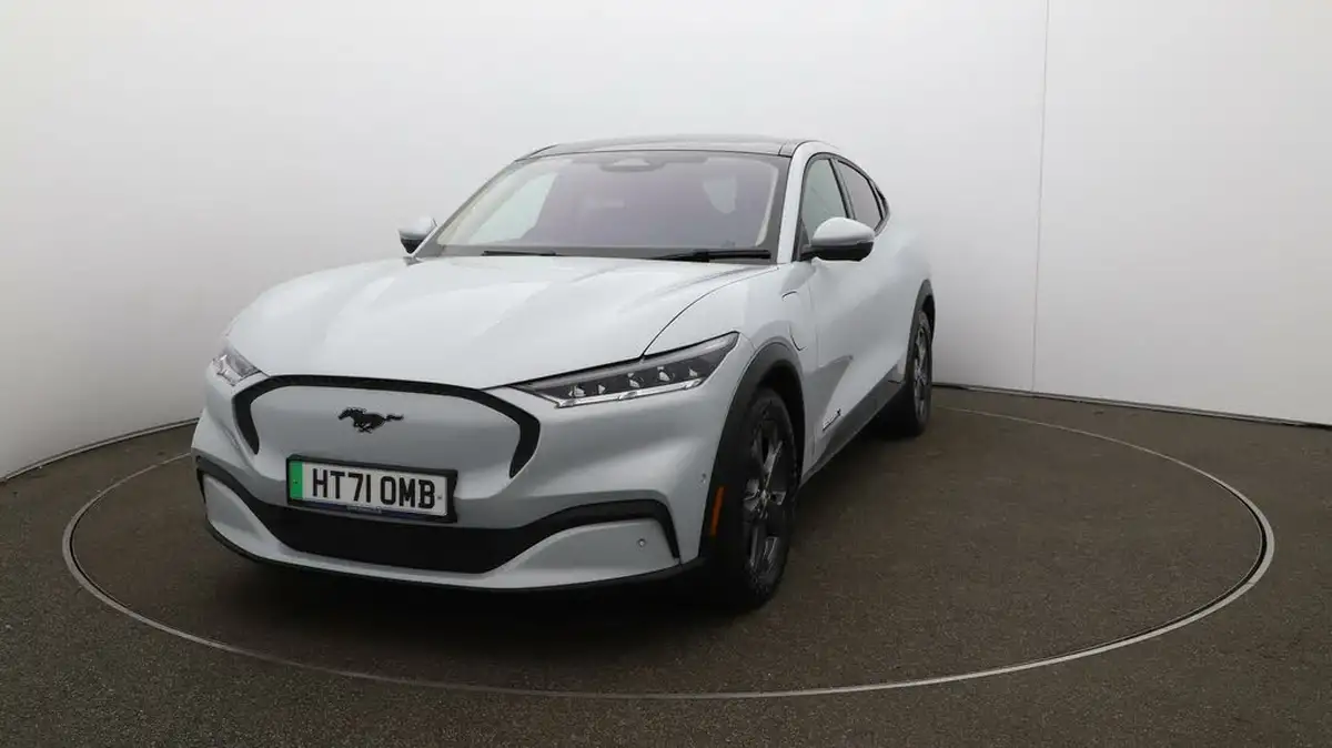 2022-ford-mustang-mach-e-e-extended-range-294ps-big-36