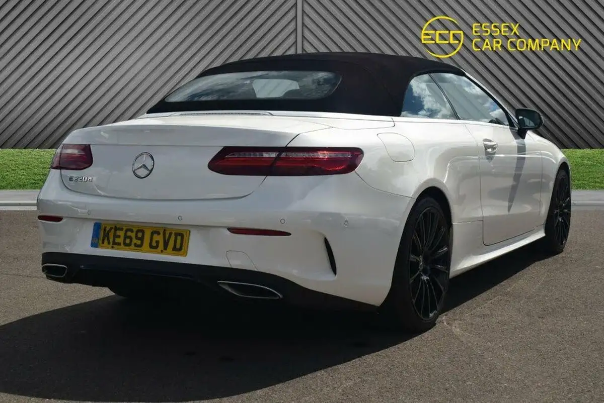 2020-mercedes-benz-e-class-20d-e220d-amg-line-cabriolet-2d-plus-big-14