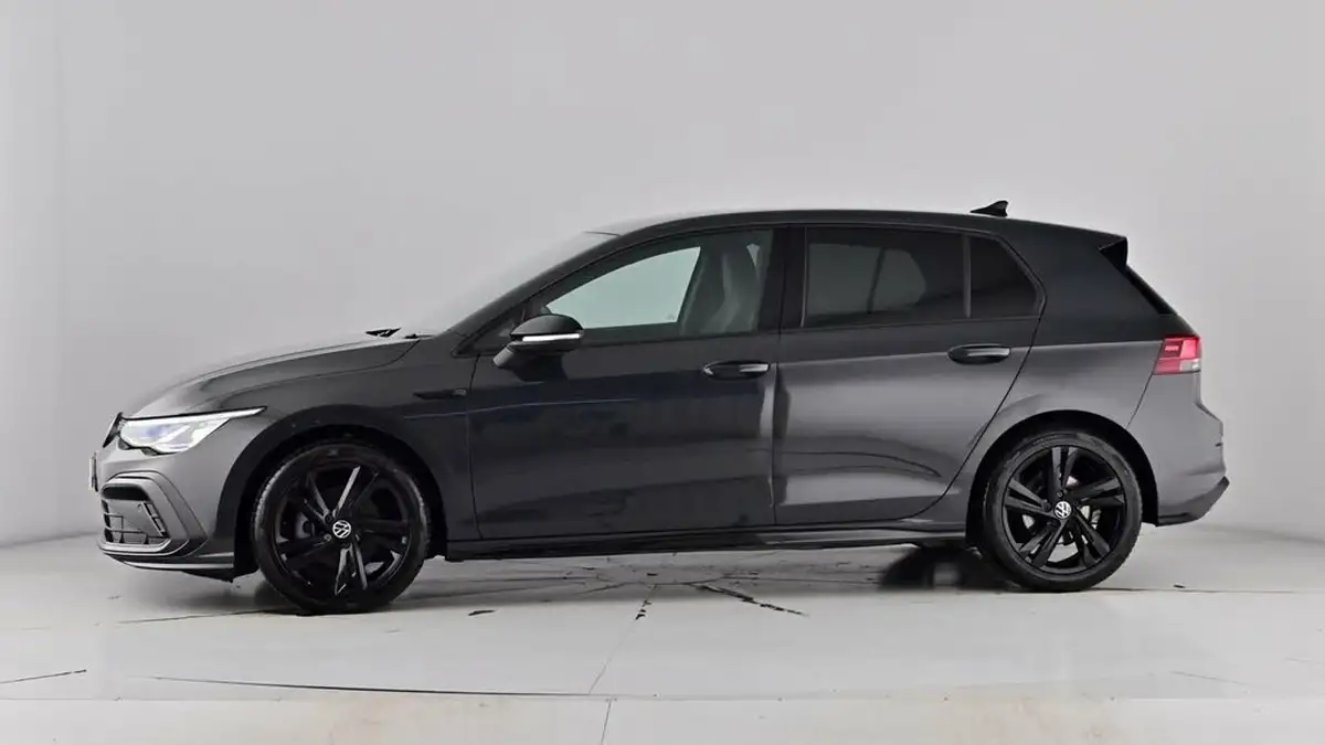 2022-volkswagen-golf-15-tsi-r-line-130ps-hatchback-big-59