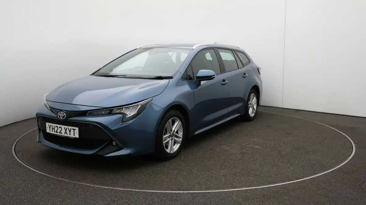 2022-toyota-corolla-18-vvt-i-icon-tech-spare-wheel-touring-sports-5d-big-35