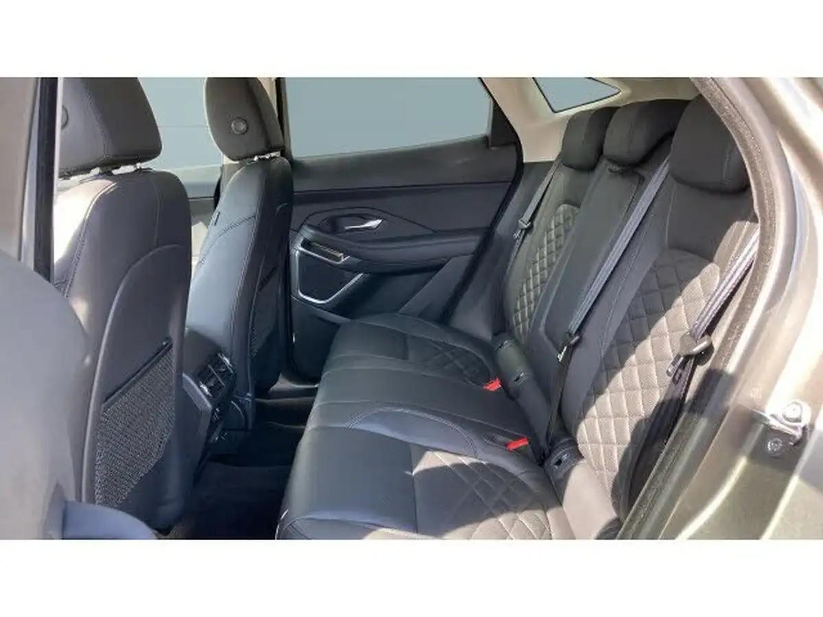2019-jaguar-e-pace-20-i4d-hse-240ps-big-3