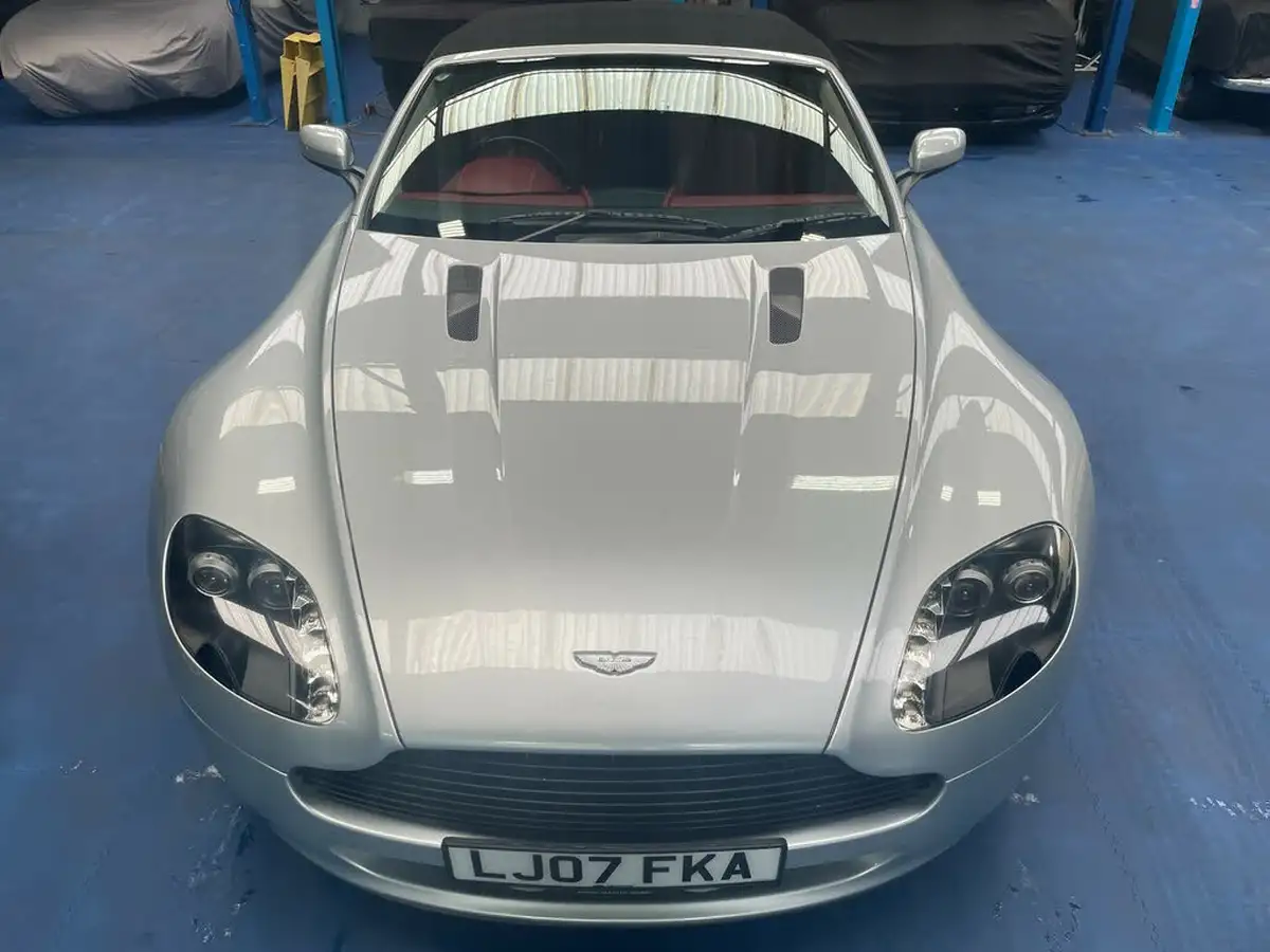 2007-aston-martin-vantage-43-convertible-sportshift-big-24
