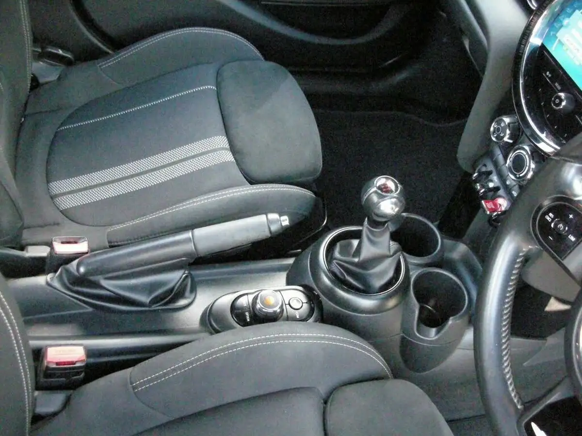 2021-mini-cooper-15-cooper-sport-hatchback-5d-big-12