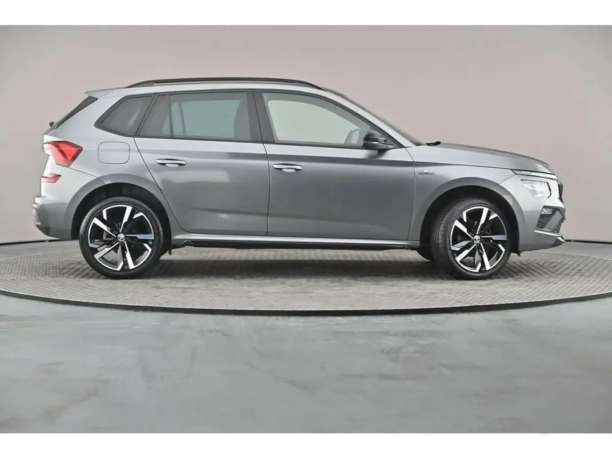 2024-skoda-kamiq-10-tsi-monte-carlo-116ps-dsg-big-3