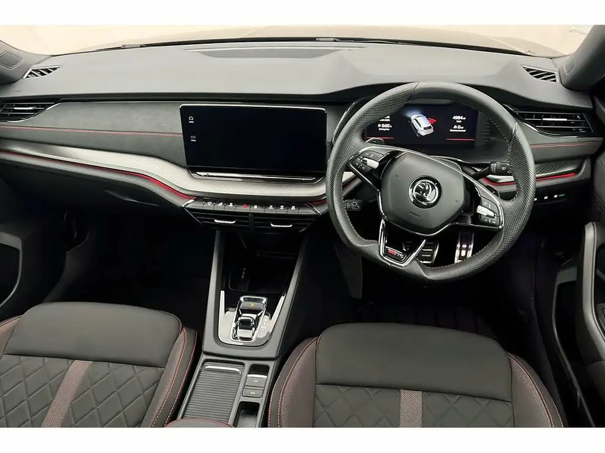 2024-skoda-octavia-20tdi-vrs-estate-big-8