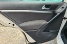 2013-volkswagen-tiguan-small-24