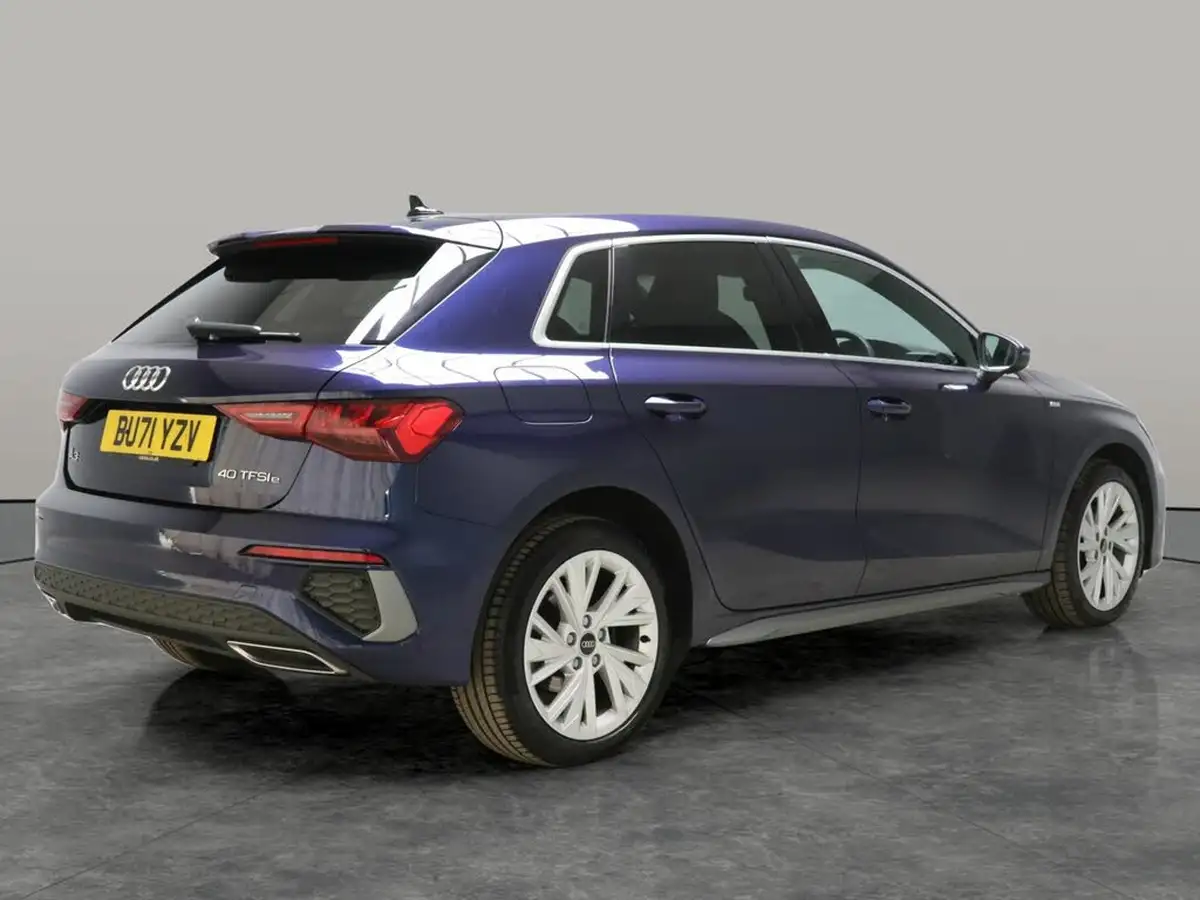 2021-audi-a3-14-40-tfsi-e-s-line-big-12