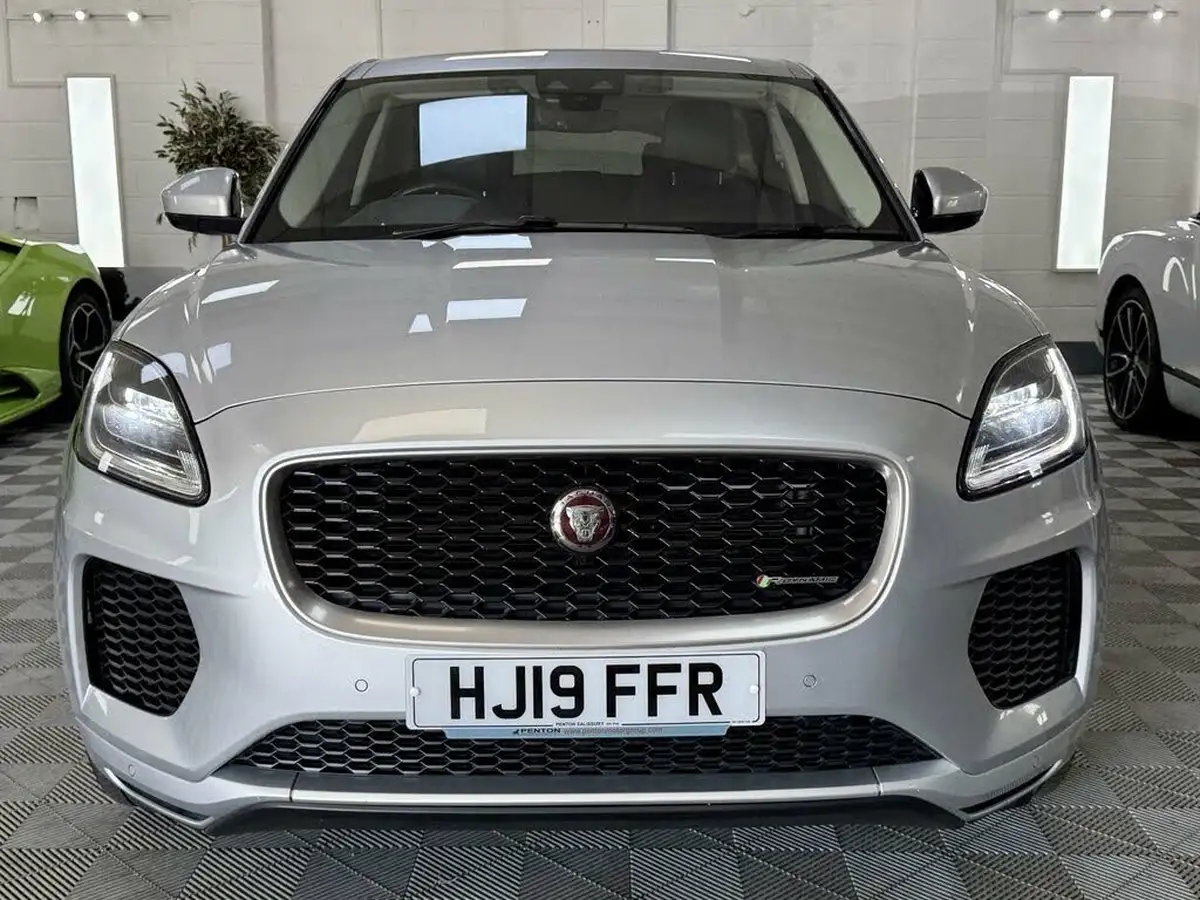 2019-jaguar-e-pace-20-i4-r-dynamic-hse-249ps-big-4