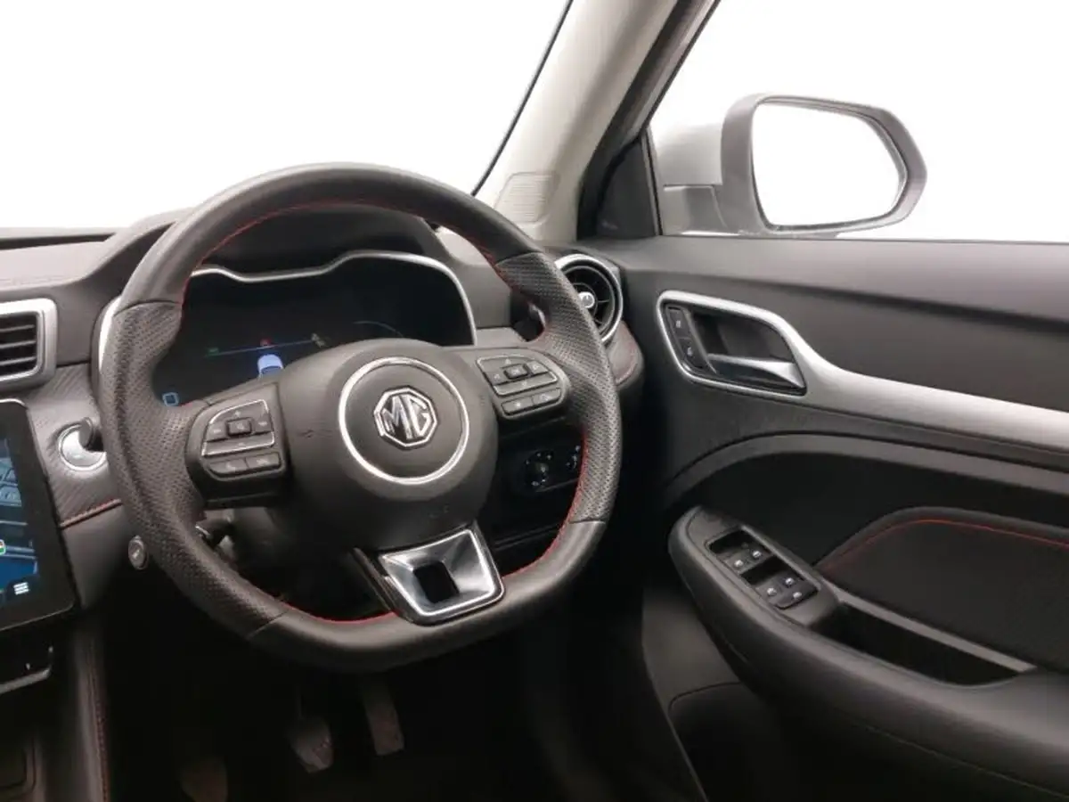 2024-mg-zs-suv-10t-gdi-exclusive-big-10