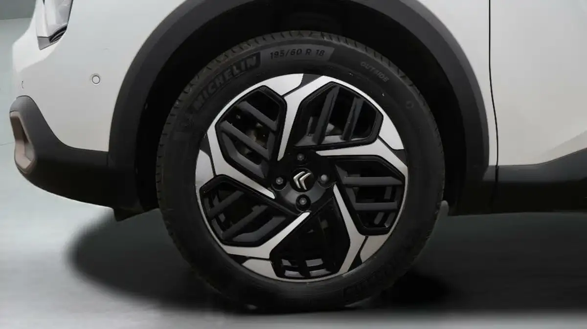 2023-citroen-c4-12-puretech-c-series-edition-big-18