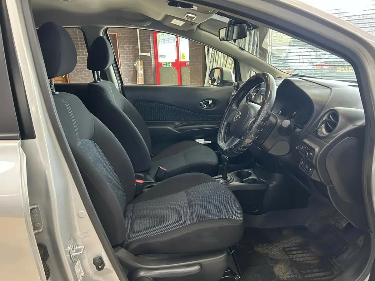 2014-nissan-note-big-9