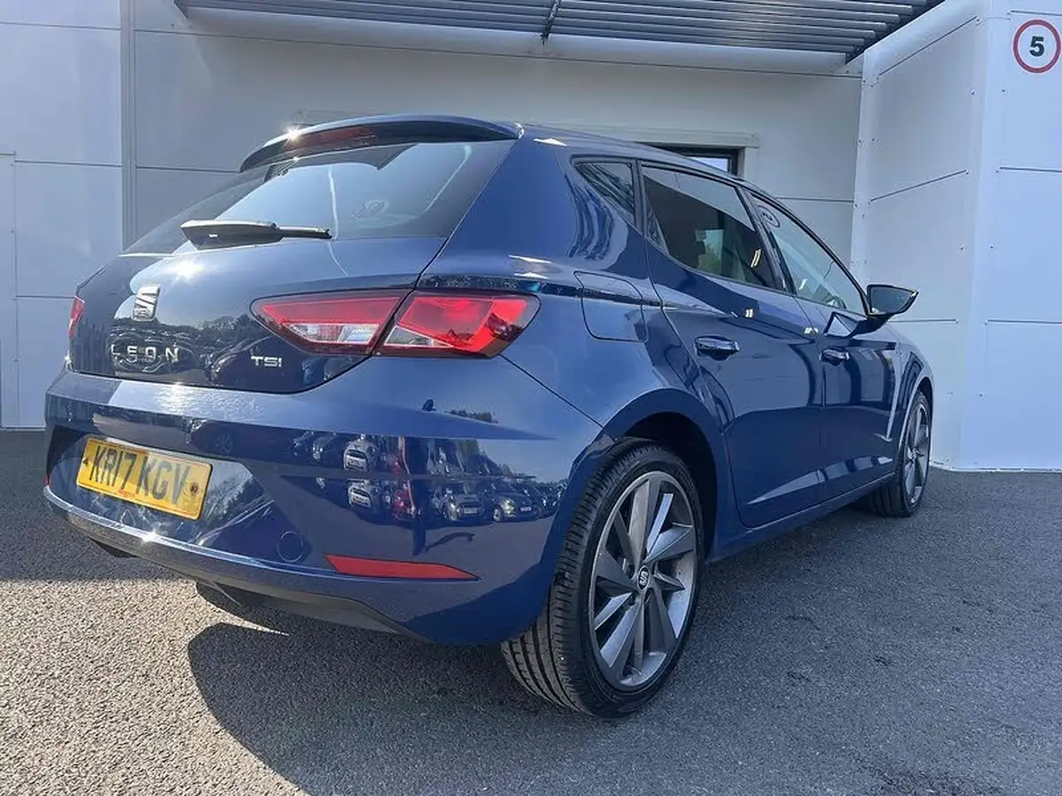 2017-seat-leon-12-tsi-se-dynamic-technology-hatchback-big-15