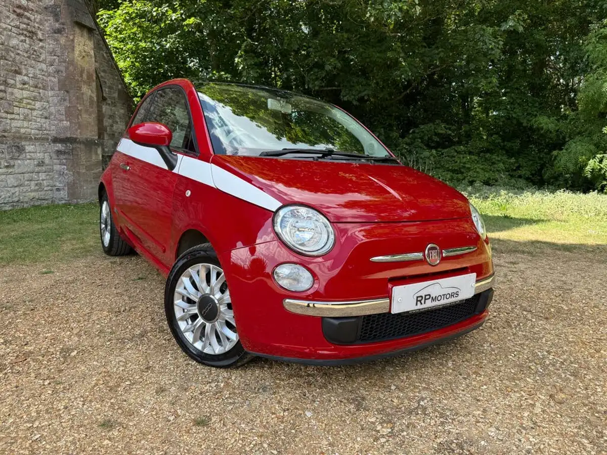 2015-fiat-500-12-lounge-ss-big-0