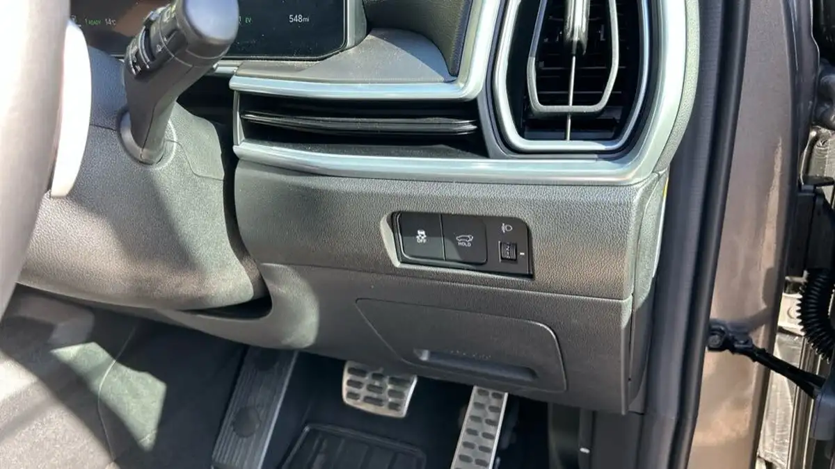 2025-kia-sorento-16-t-gdi-4-212bhp-hev-big-23