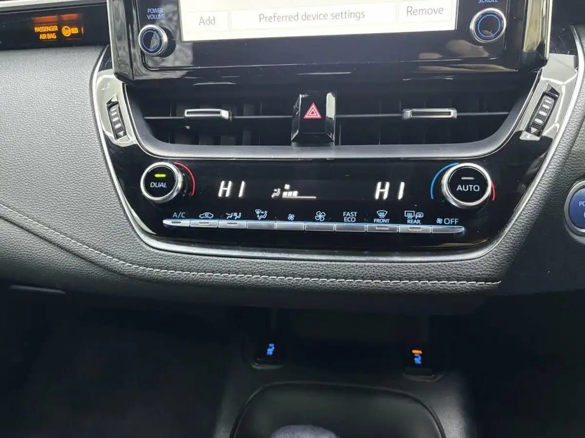 2021-toyota-corolla-18-vvt-i-icon-spare-wheel-touring-sports-5d-big-19