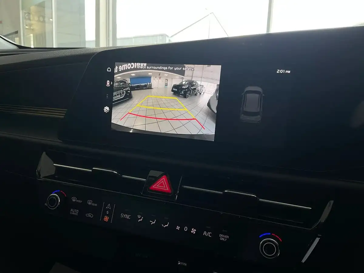 2022-kia-niro-ev-e-4-big-47