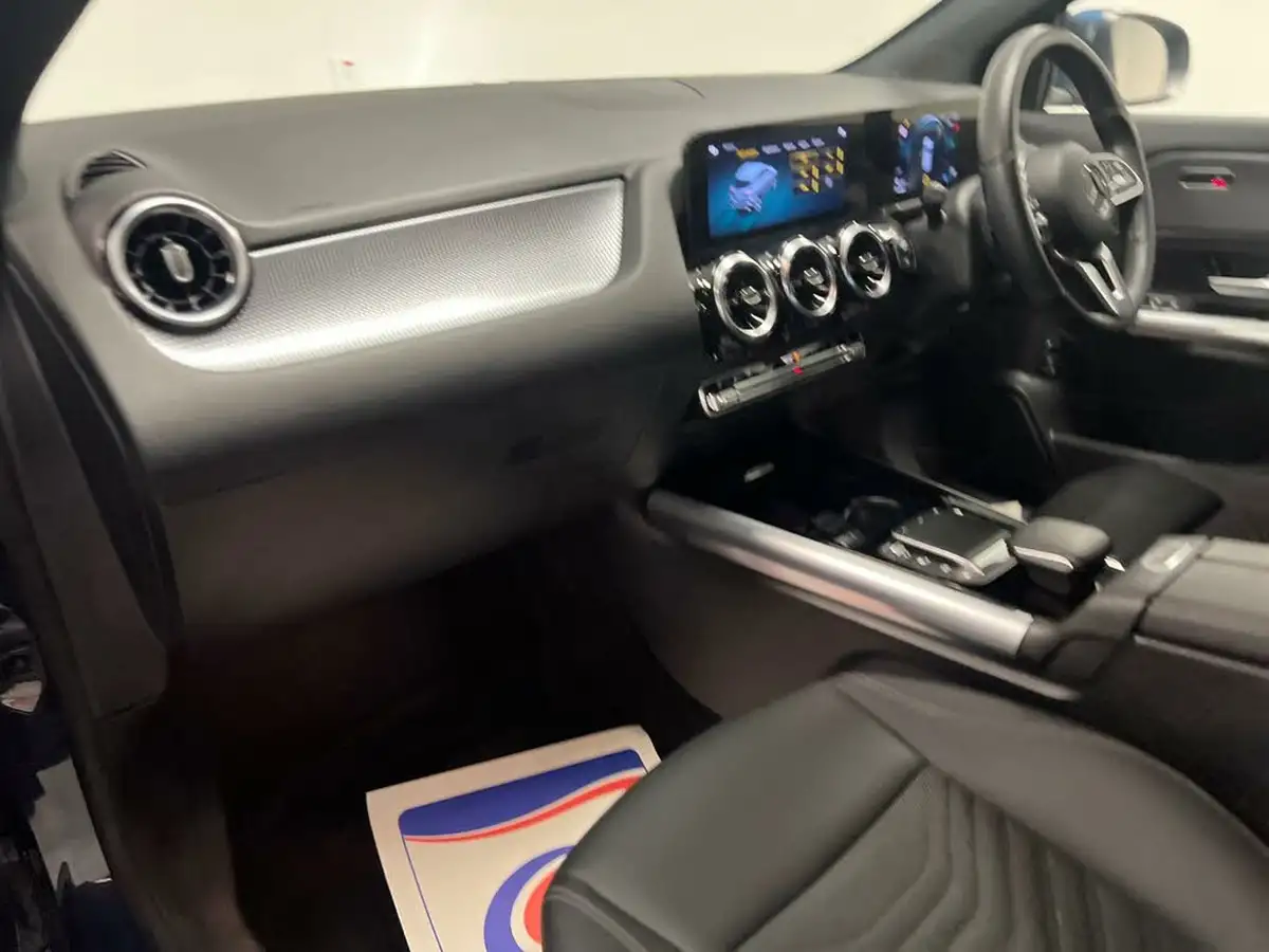 2023-mercedes-benz-gla-class-13-gla-200-sport-executive-station-wagon-big-9