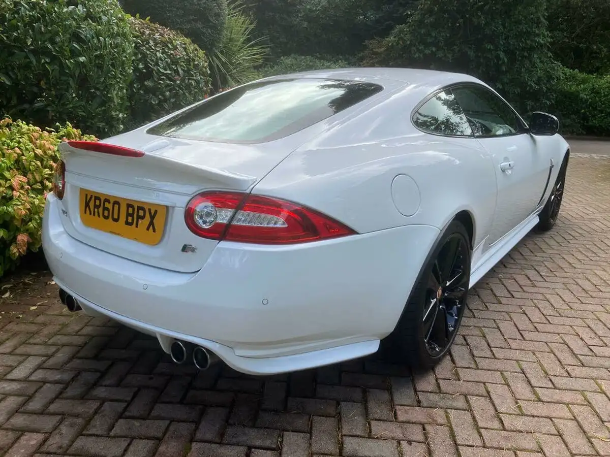 2010-jaguar-xkr-50-coupe-big-3
