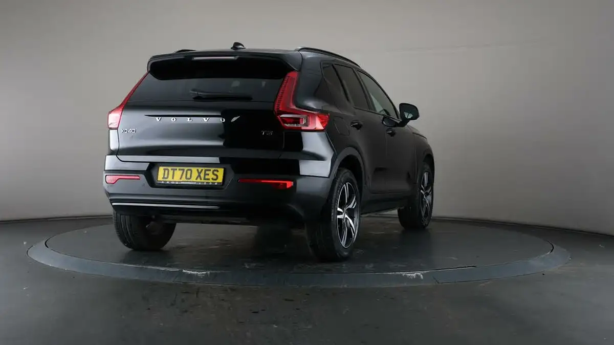 2021-volvo-xc40-15-t3-r-design-163bhp-big-69