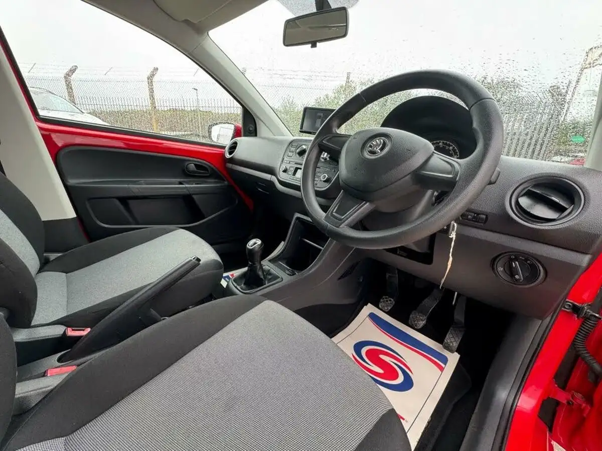 2014-skoda-citigo-10-se-60ps-5d-big-27