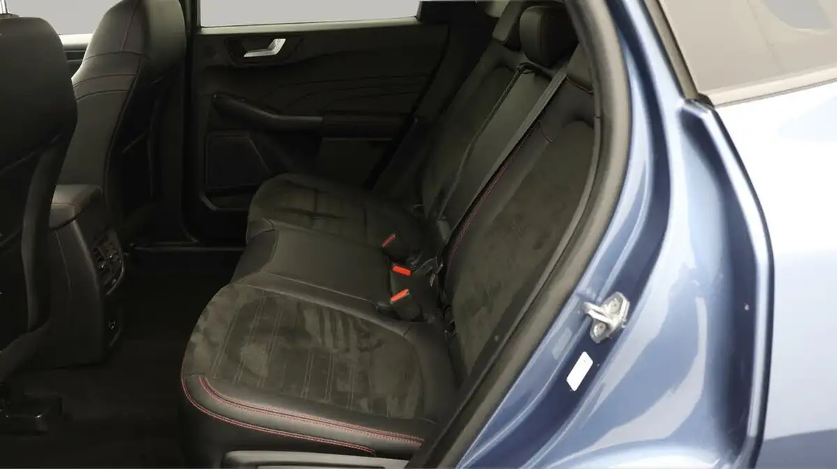 2022-ford-kuga-big-15