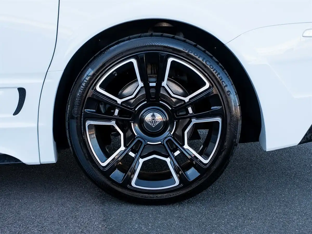 2023-rolls-royce-cullinan-675-big-8