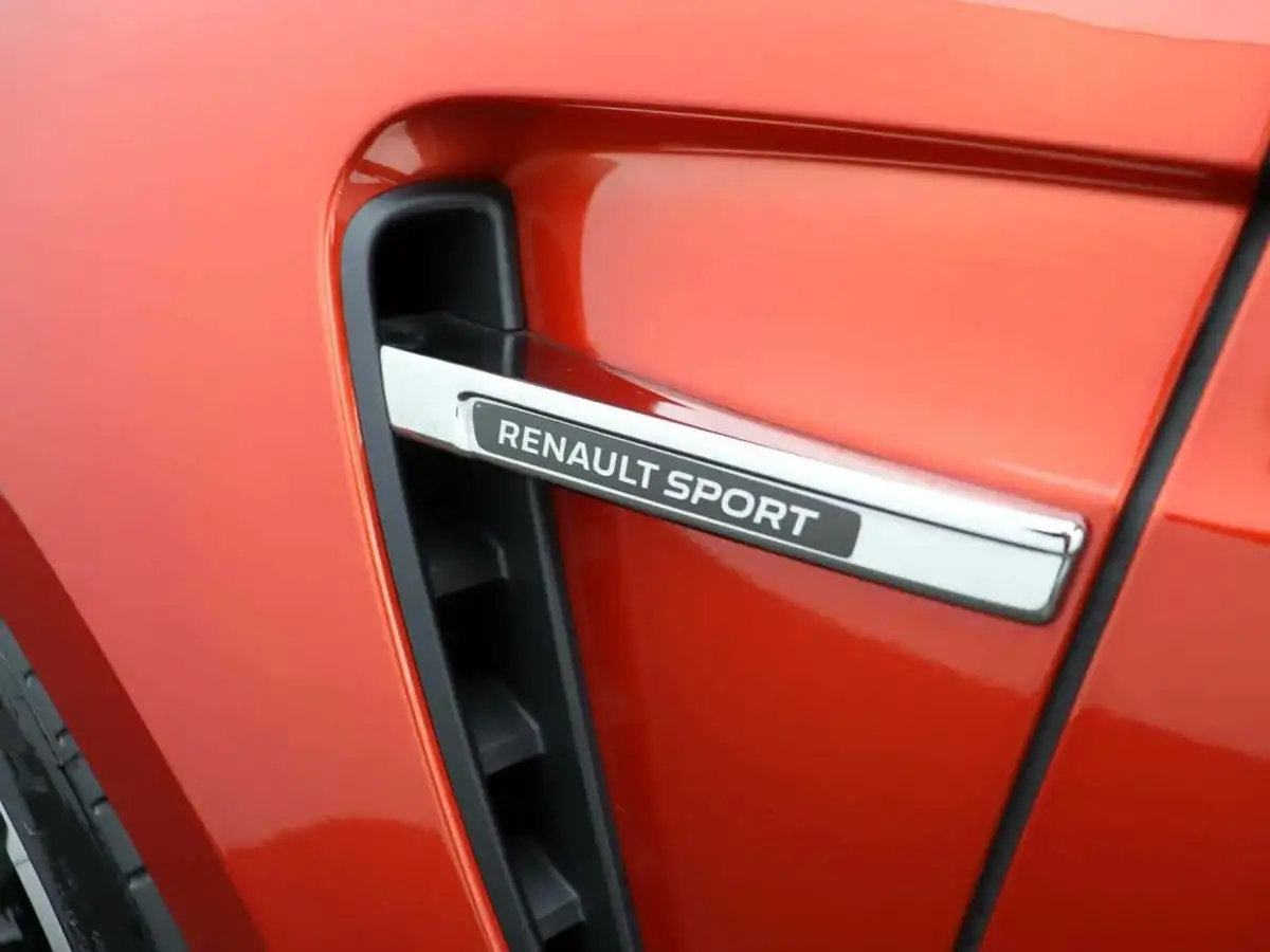 2020-renault-megane-18-tce-rs-300-trophy-edc-auto-big-55