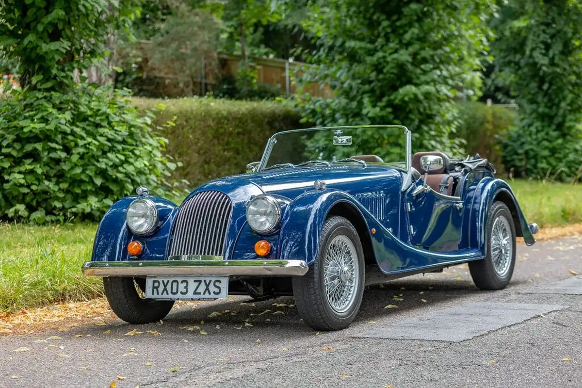 2003-morgan-44-18-2-seat-runabout-big-1