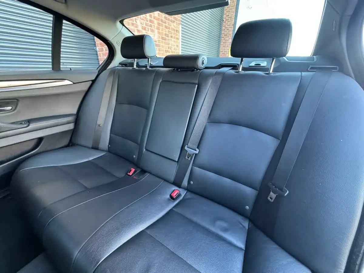 2013-bmw-5-series-20td-520d-se-saloon-4d-auto-big-14