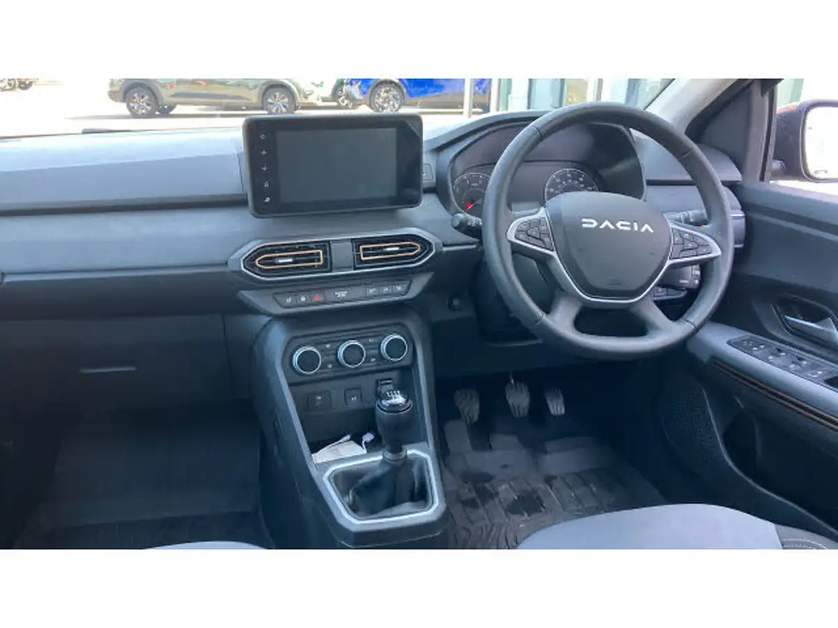 2024-dacia-sandero-stepway-10-tce-extreme-110bhp-big-9