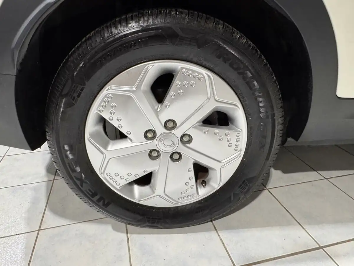 2022-kgm-ssangyong-korando-e-motion-e-ventura-big-27