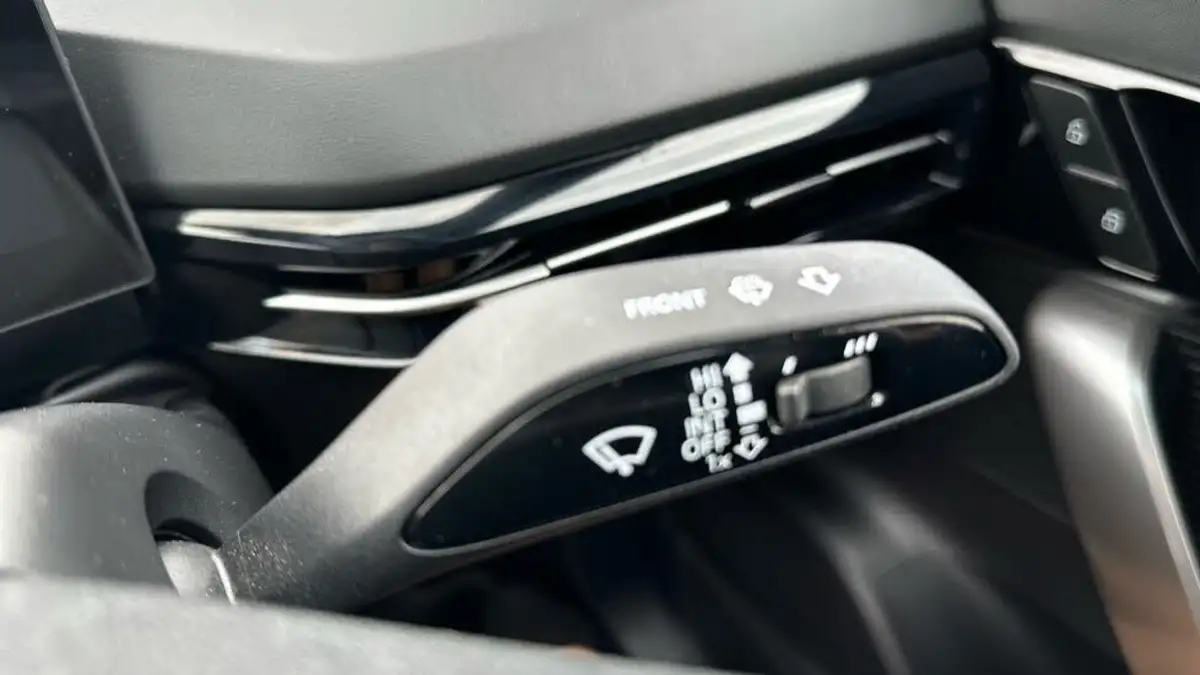2022-mg-mg4-e-trophy-ev-big-15