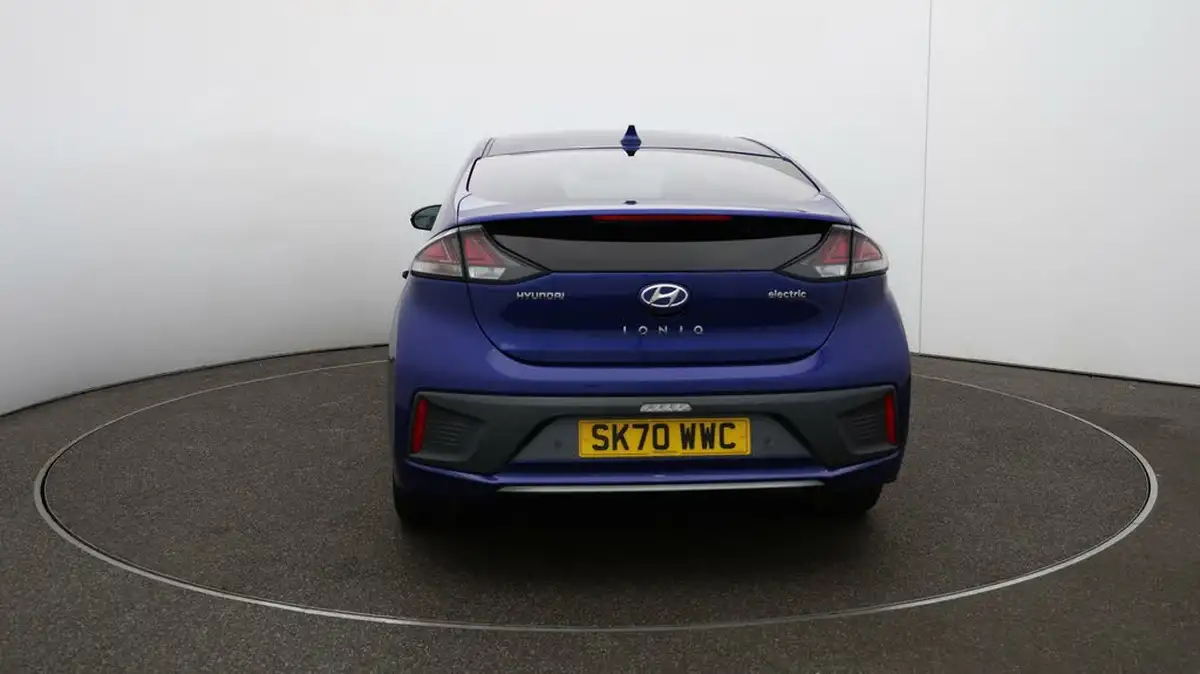 2020-hyundai-ioniq-e-premium-se-electric-100kw-big-57