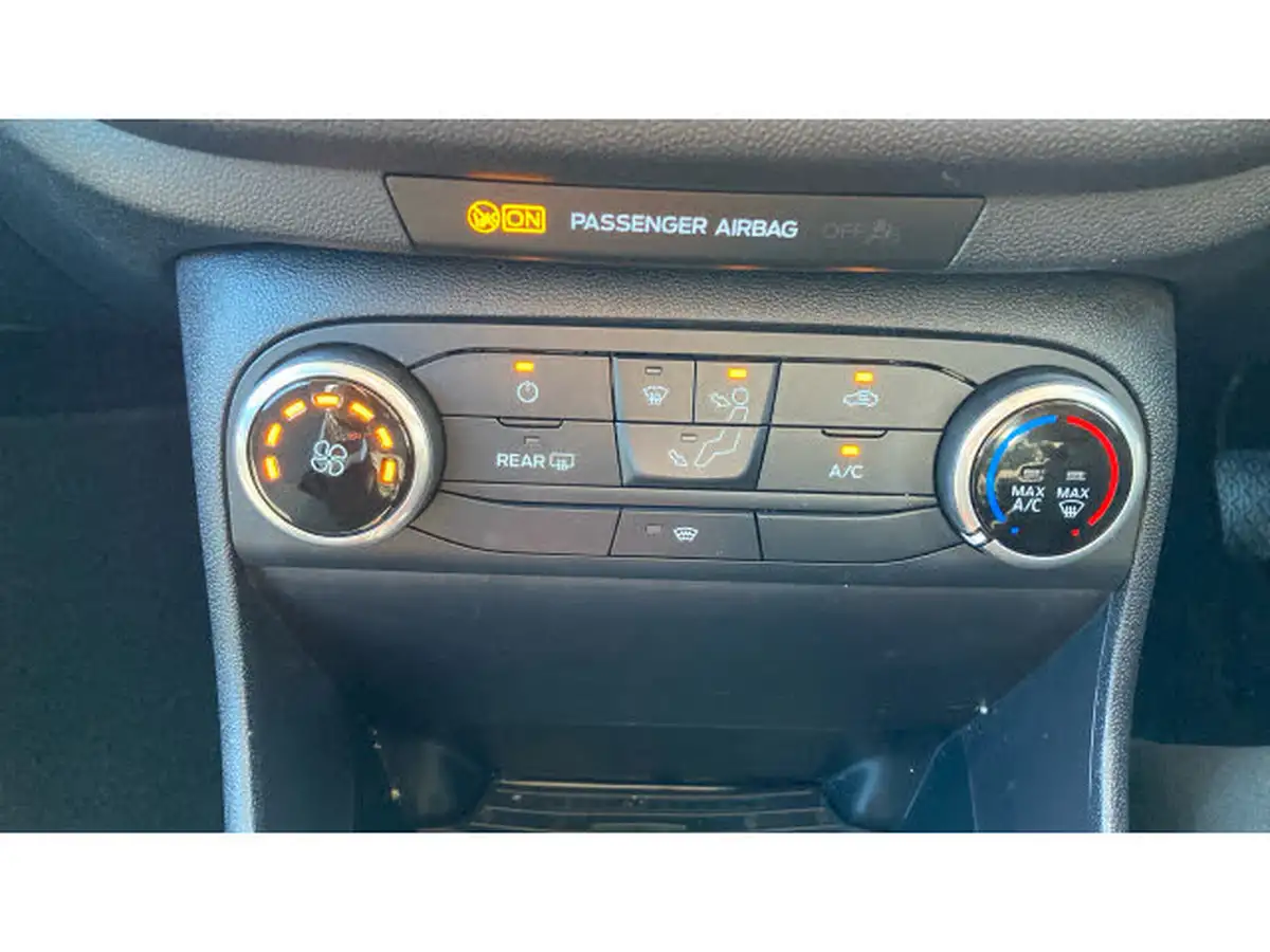 2022-ford-fiesta-10t-trend-100ps-5d-big-26
