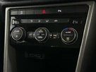 2020-volkswagen-t-roc-15-tsi-se-dsg-small-19