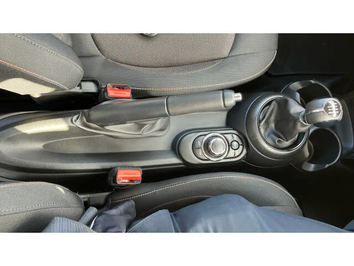 2021-mini-cooper-15-cooper-classic-hatchback-5d-big-28