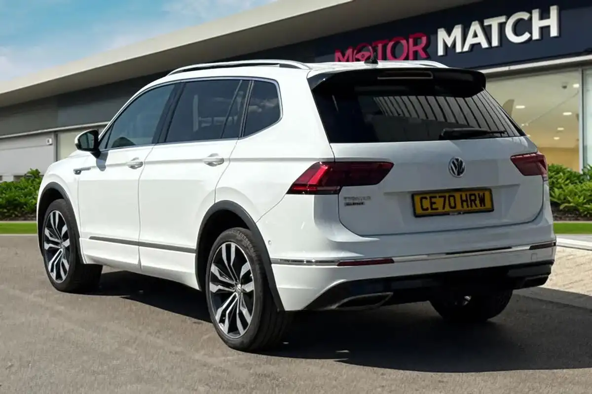 2020-volkswagen-tiguan-allspace-20tdi-r-line-tech-150ps-big-1