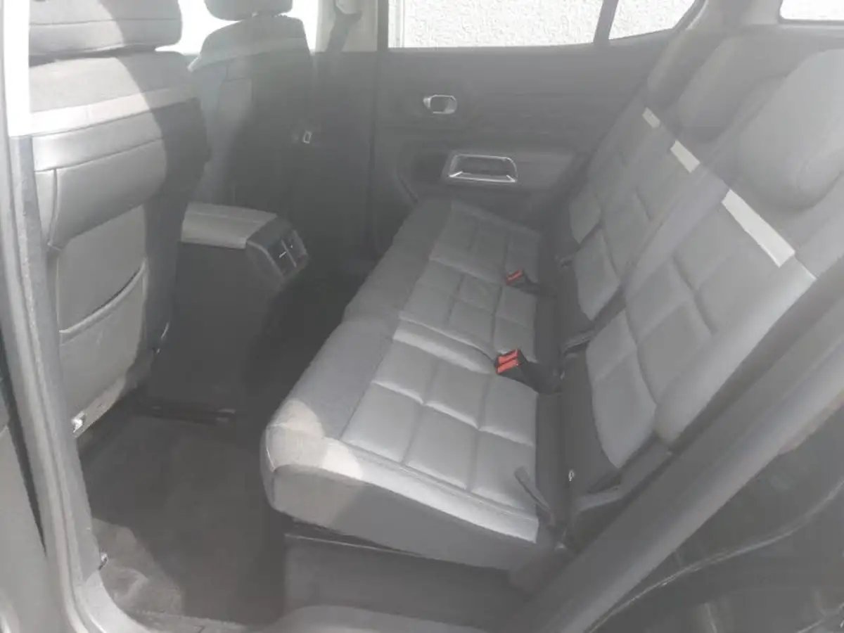 2019-citroen-c5-aircross-12-puretech-flair-big-5