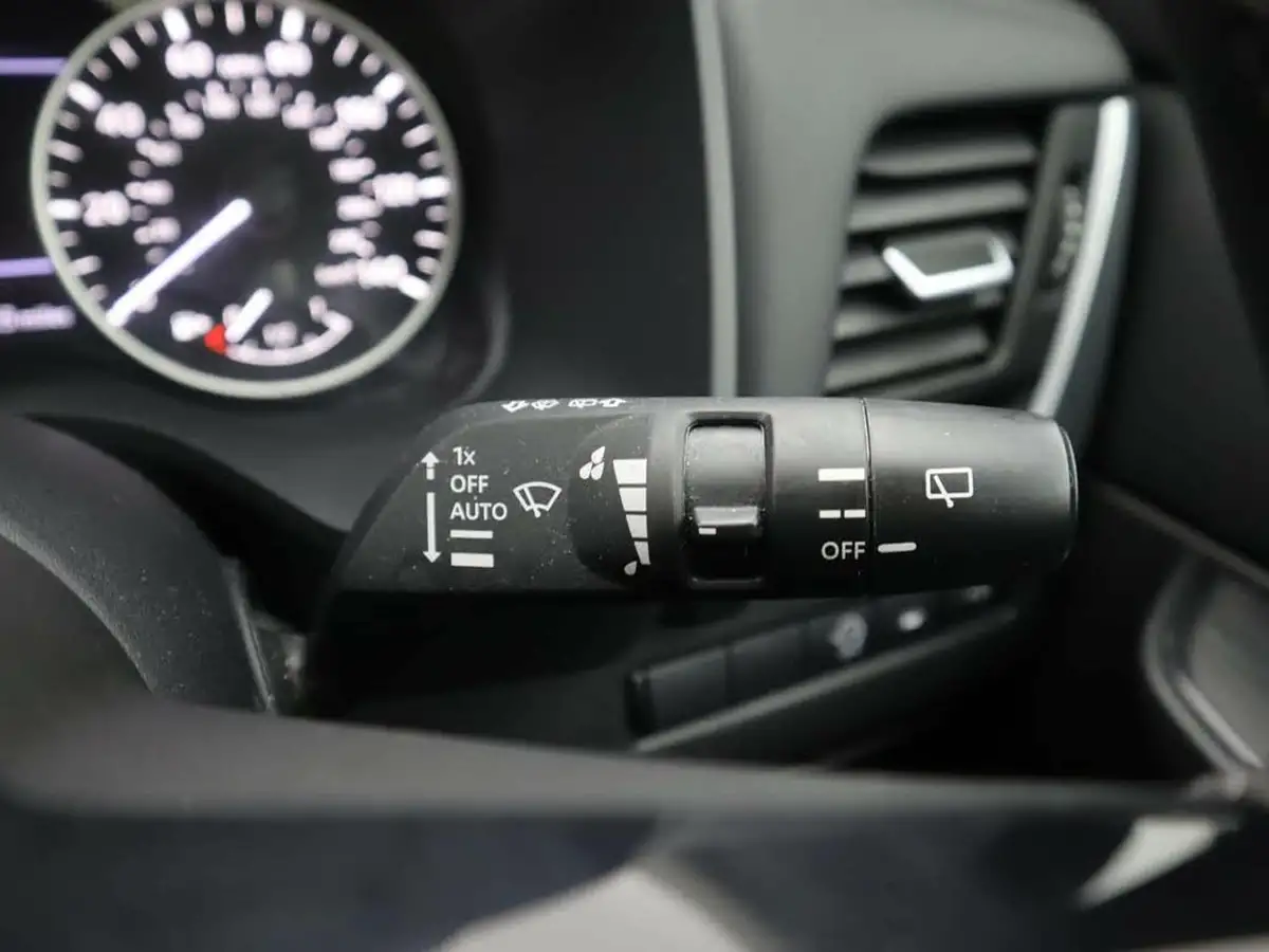 2024-nissan-qashqai-13-dig-t-acenta-premium-140ps-big-32