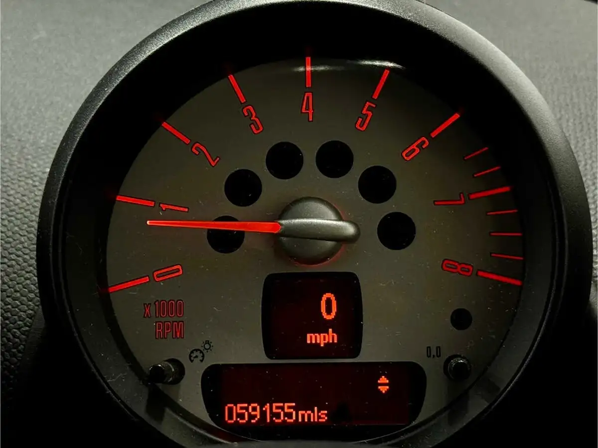 2012-mini-countryman-16-one-98bhp-big-19