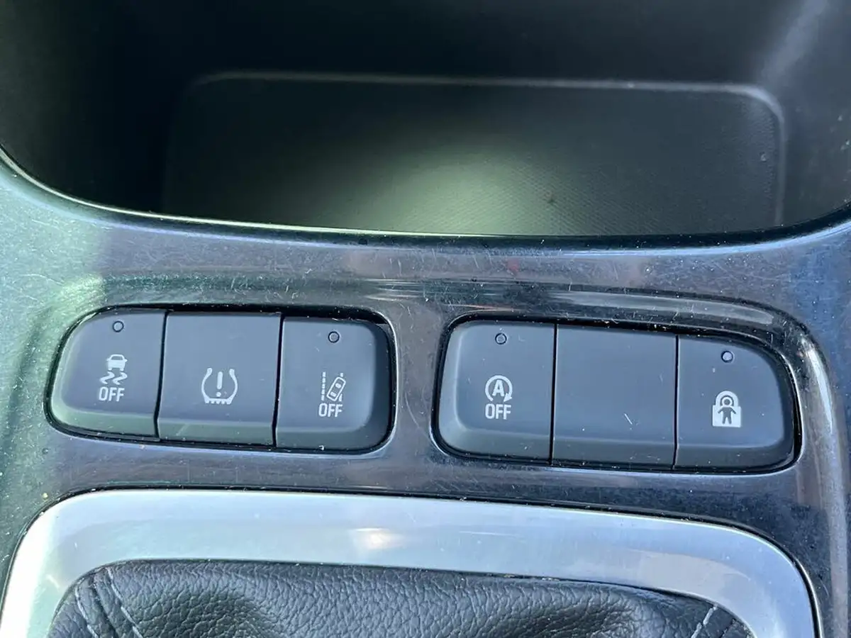 2020-vauxhall-crossland-x-12i-griffin-big-27
