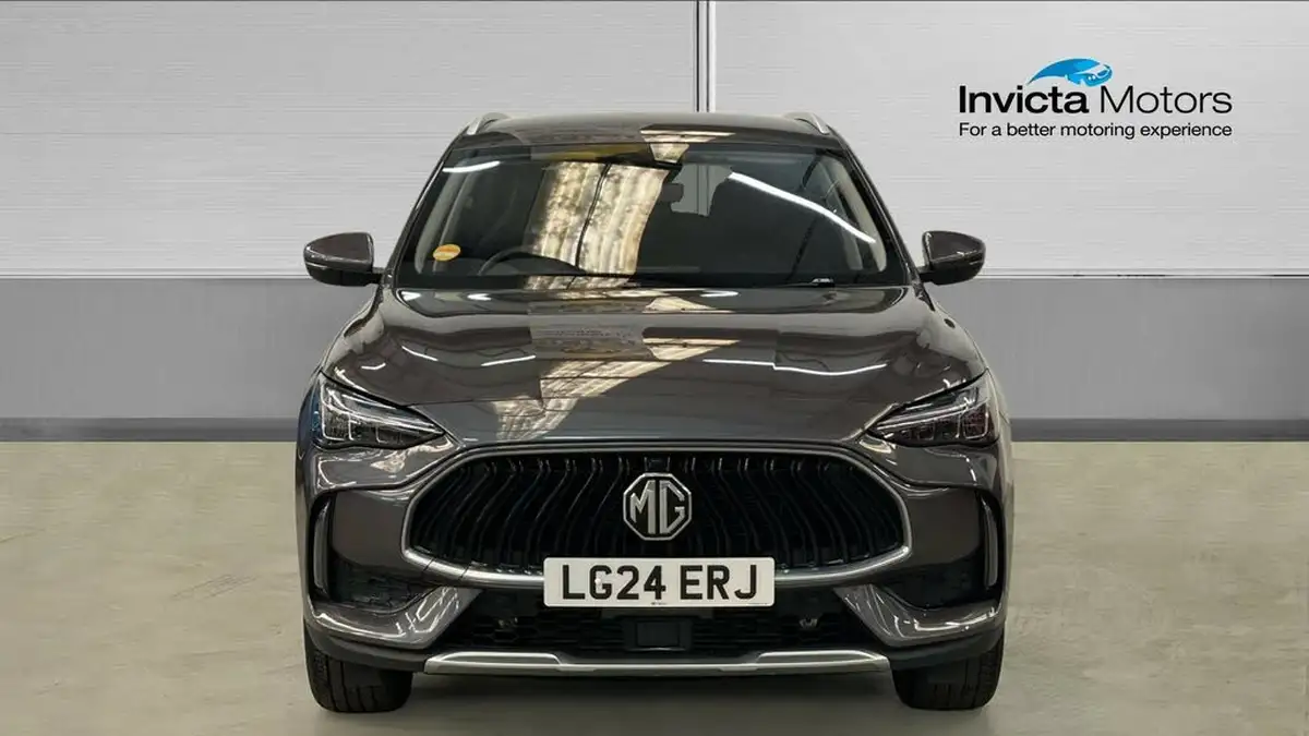 2024-mg-hs-15t-gdi-trophy-162ps-1490cc-big-7