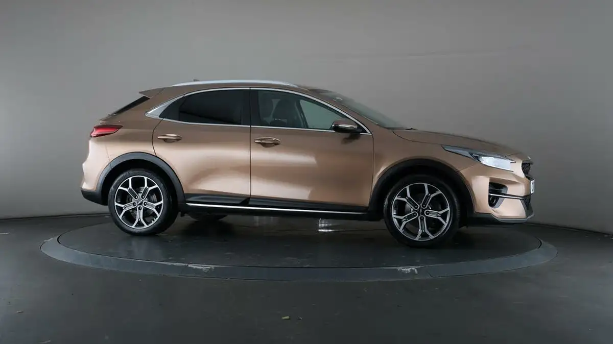 2021-kia-xceed-15-t-gdi-3-big-58